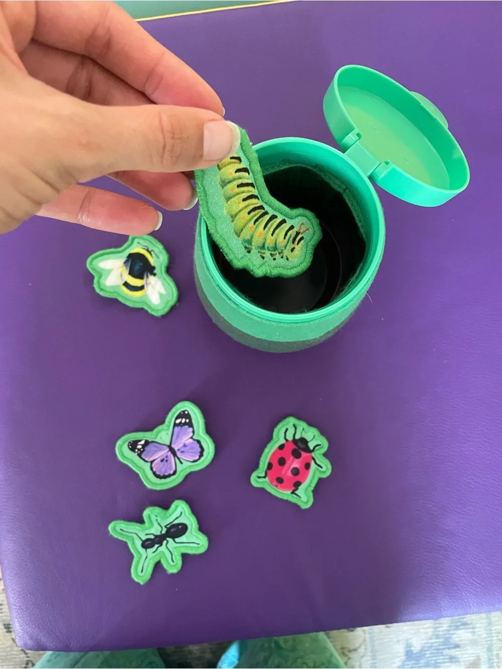 LOVEVERY velcro bug tree and case